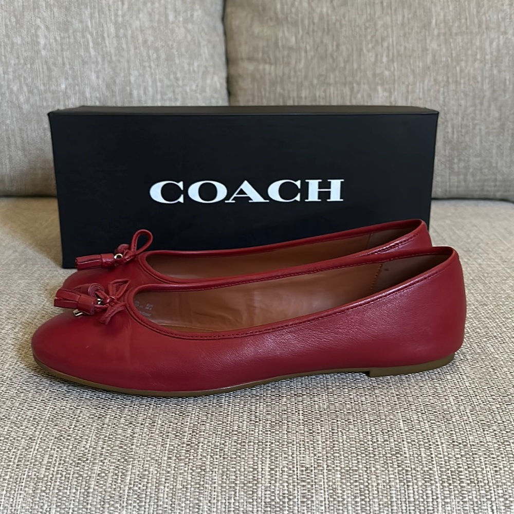 ❤️ Red Coach Classic Flats
